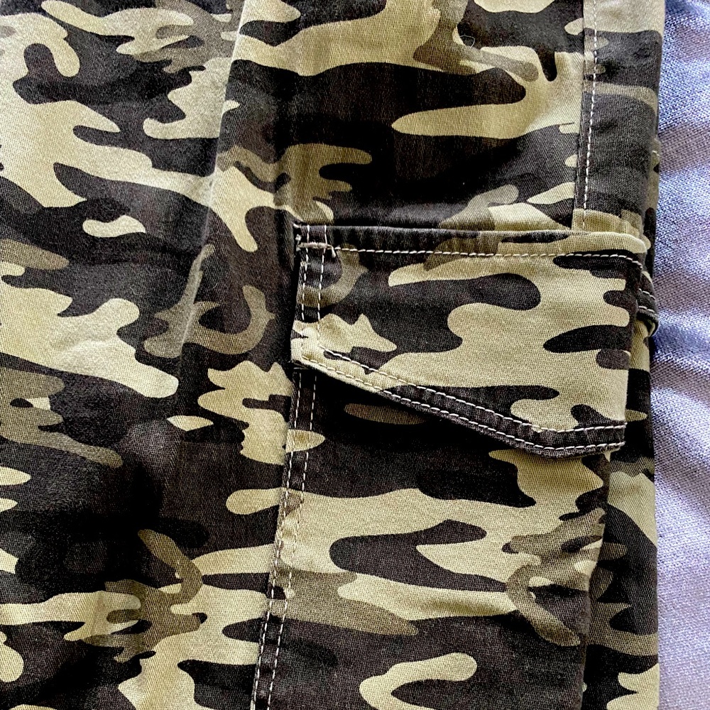 Camouflage joggers